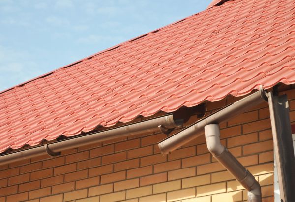 Cost of Loose Gutter Repair in Titusville
